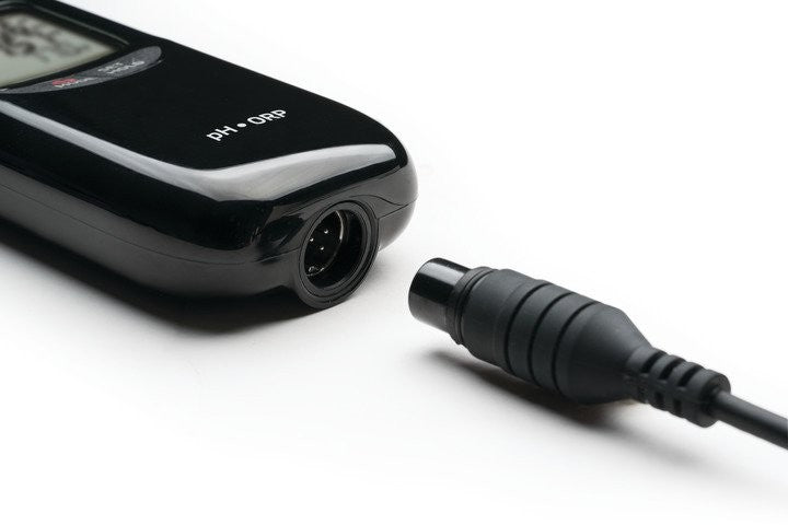 HI-991003 Extended Range pH Meter with pH/ORP electrode & °C sensor